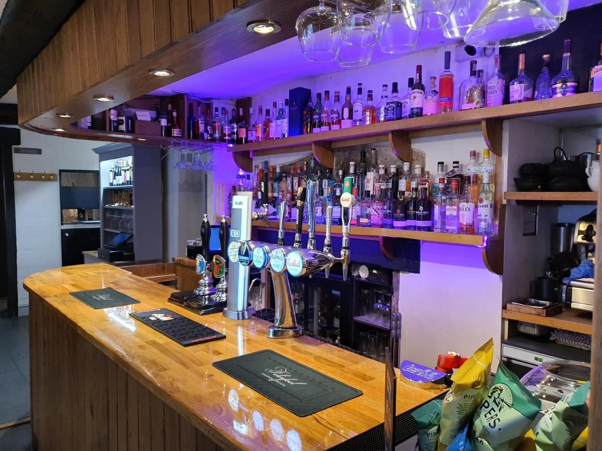 Dragon Inn Crickhowell Extérieur photo