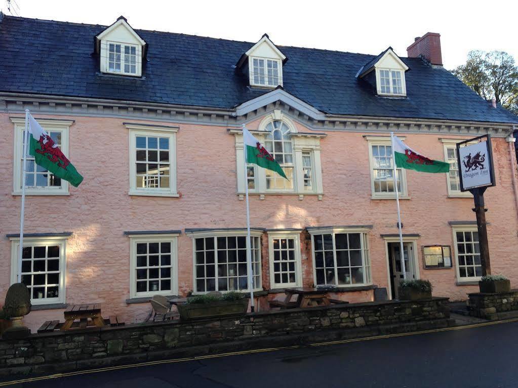Dragon Inn Crickhowell Extérieur photo